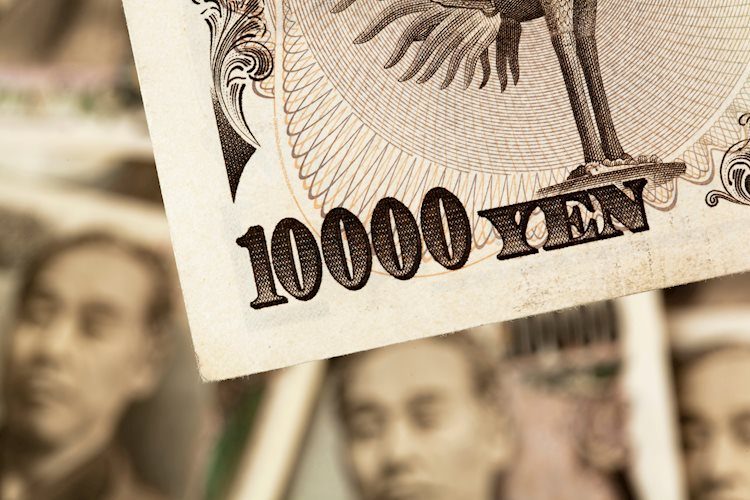 japanese yen bills money from japan 63035511 Large, GPTTradeAssist.com